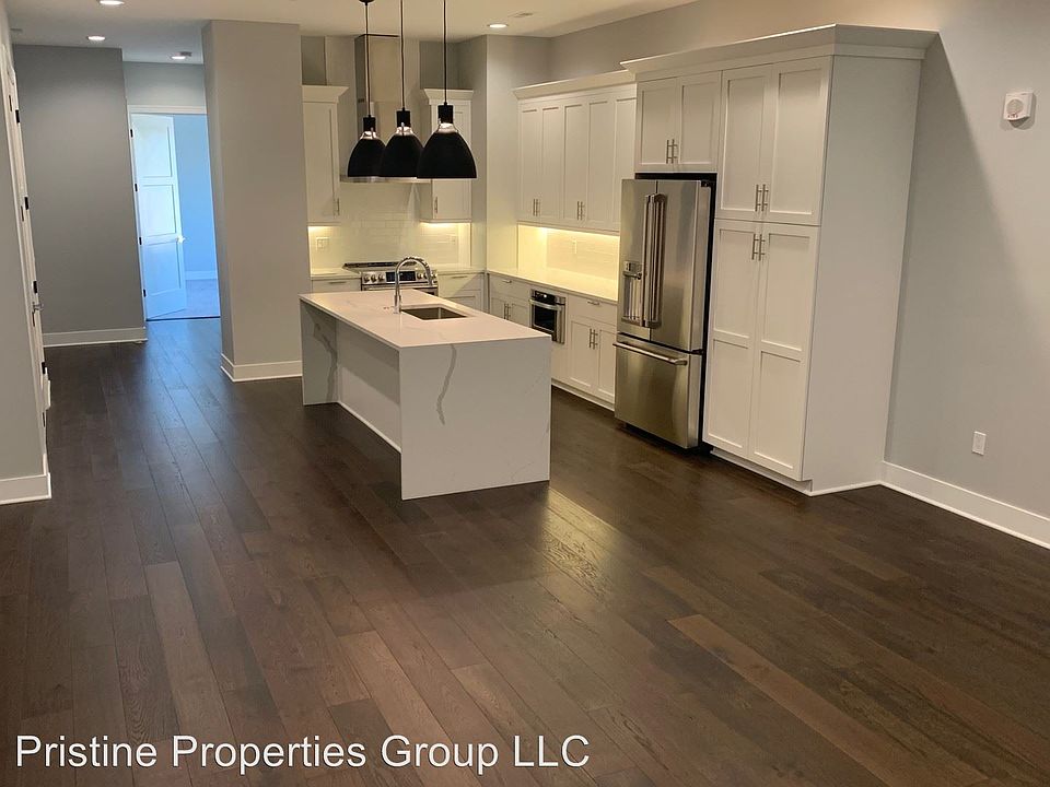 1st image of 1021 S Washington Ave #I