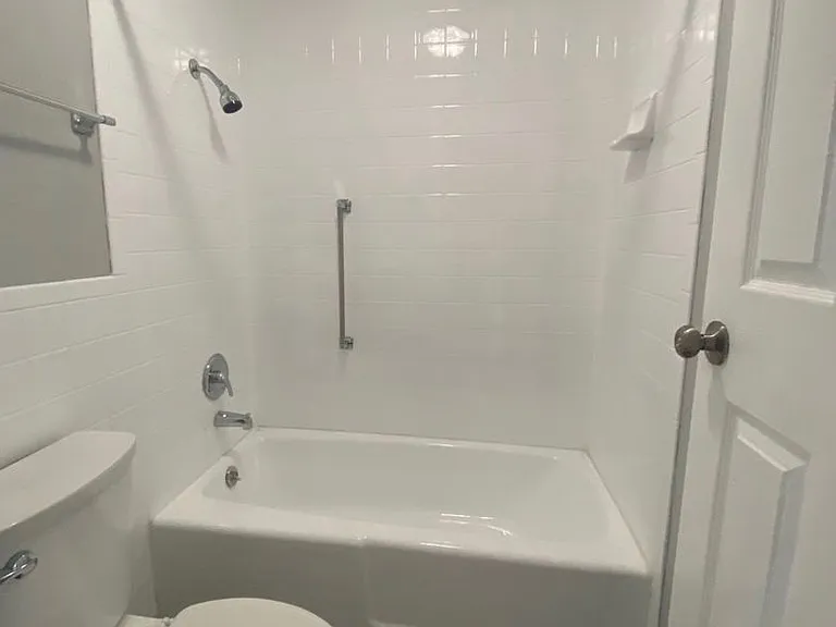 The Flats at Bon Air — Photo 9