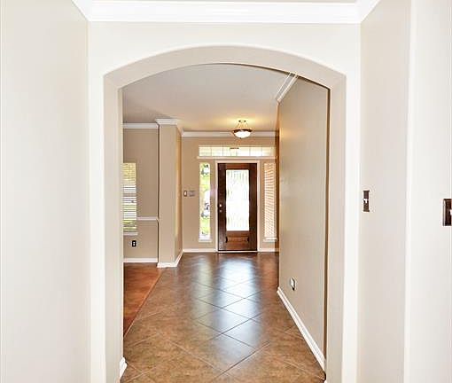 5th image of 2722 San Marco Ln