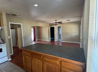 8145 NW 18th St, Oklahoma City, OK 73127