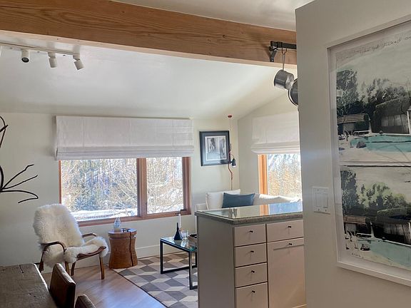 2nd image of 2475 Garmisch Dr APT 1