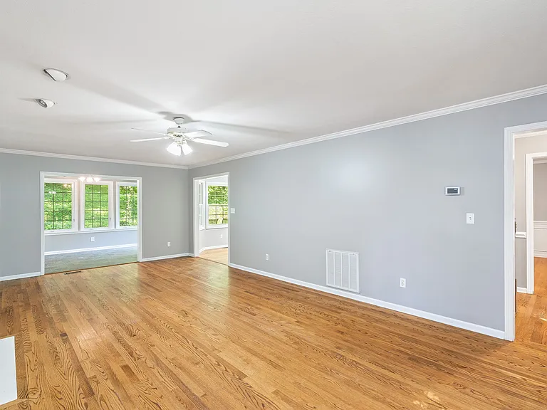 2761 Dee Peppers Dr — Photo 5