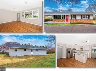 8846 Mapleville Rd, Mount Airy, MD 21771