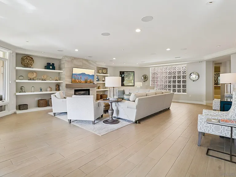 464 Prospect St #101 — Photo 7