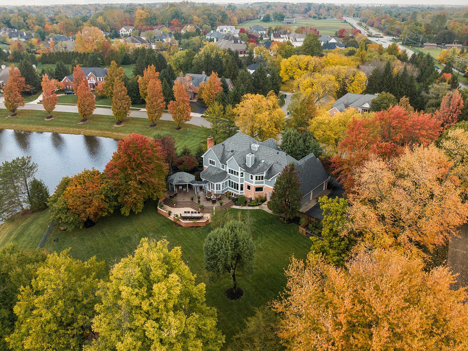 2643 Towne Dr, Carmel, IN 46032 Zillow