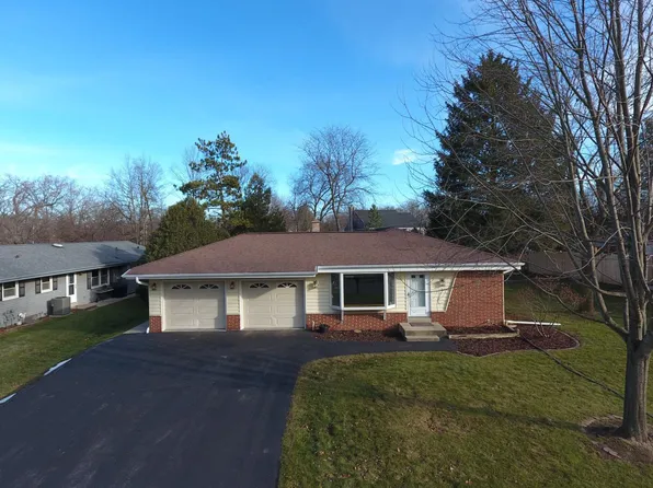 112 Terrace LANE, Hartland, WI 53029