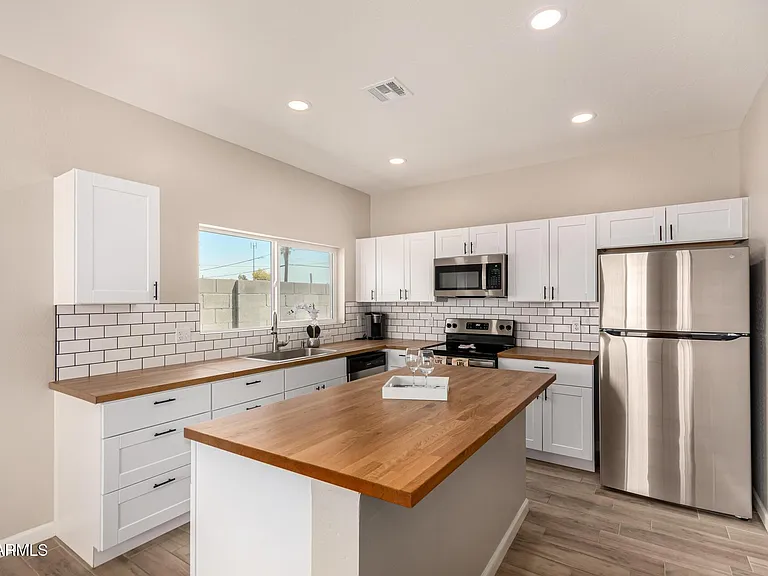 2746 W Pima St #2 — Photo 12