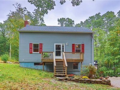 742 Pendleton Hill Rd, North Stonington, CT, 06359