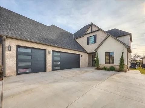 2nd image of 16813 Little Leaf Ln