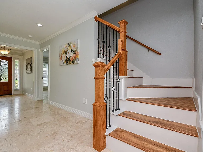 707 Thistlewood Dr — Photo 19