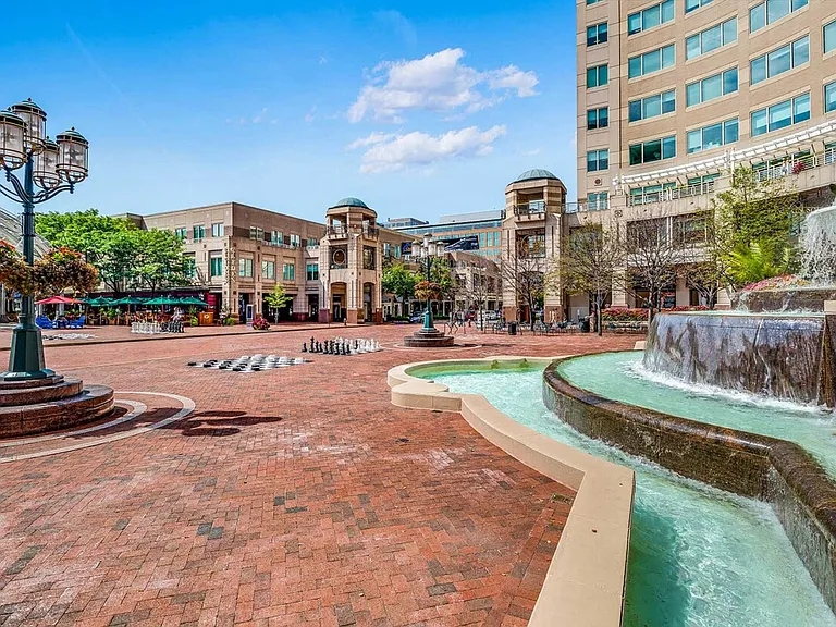 The Springs At Reston — Photo 25