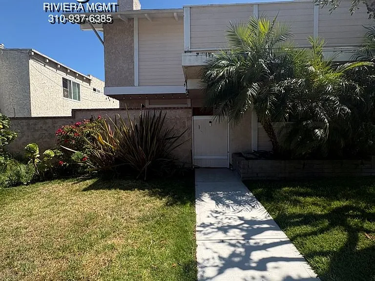 2300 Carnegie Ln #1 — Photo 32