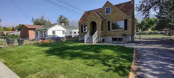 4 bed, 2.0 bath, 1623 sqft, $1,600 — Photo 1