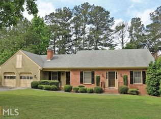 1311 Summit Chase Dr, Snellville, GA