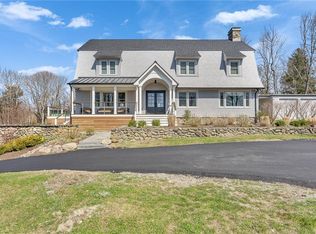 4 Monkey Wrench Ln, Bristol, RI 02809