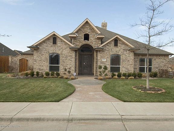 3rd image of 7715 Pineridge Dr