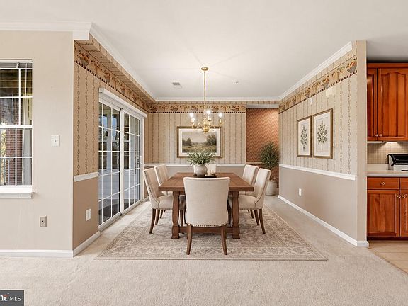 4th image of 43134 Watercrest Sq Unit 102