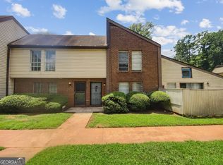 3250 Strawberry Ln, Decatur, GA 30034