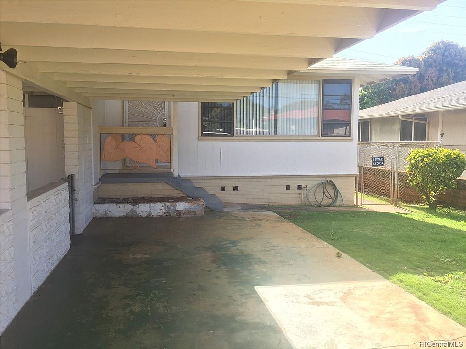 1st image of 921 Luawai St