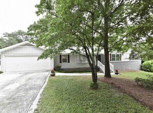 2077 Monterey Dr, Conyers, GA 30012