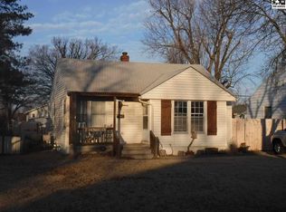 1019 Champa St, Pratt, KS 67124