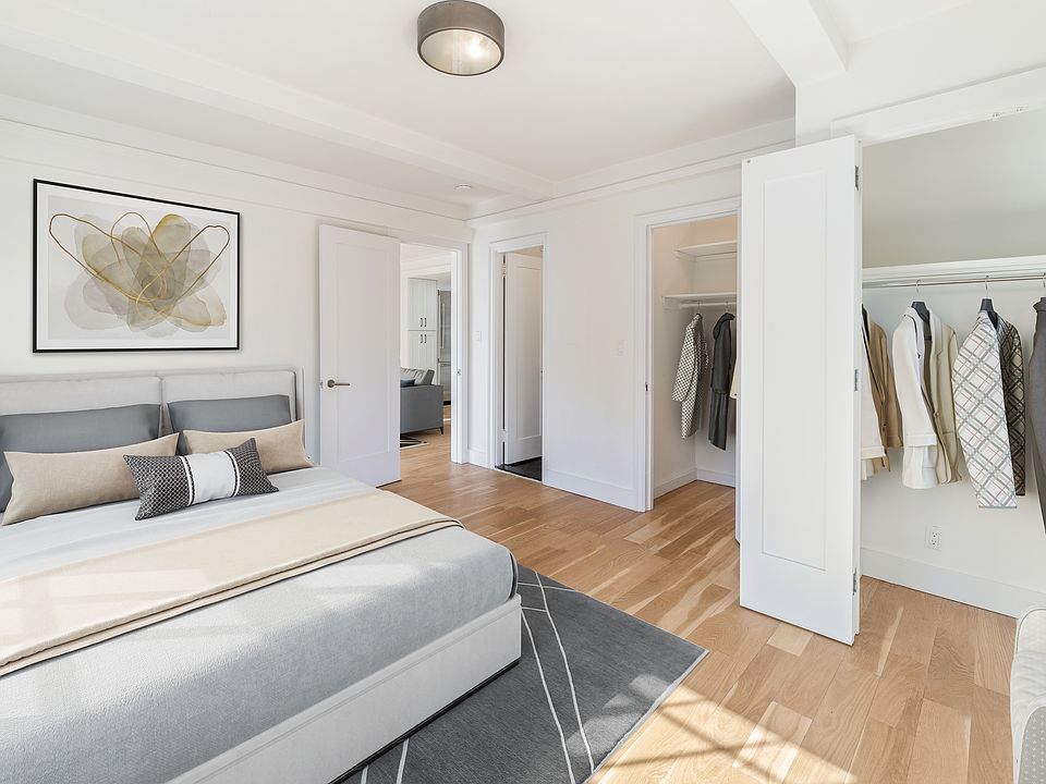 1st image of 25 E 67th St APT 10A