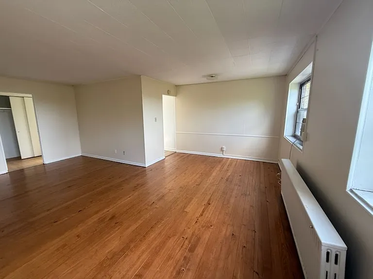 5424 Fifth Ave — Photo 145