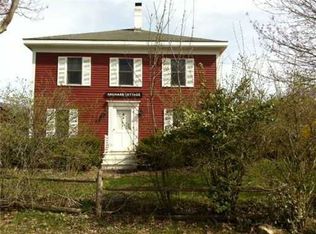 16 South Rd, Chebeague Island, ME 04017