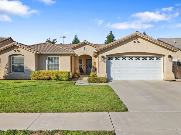 1920 E Sandalwood Avenue, Tulare, CA 93274