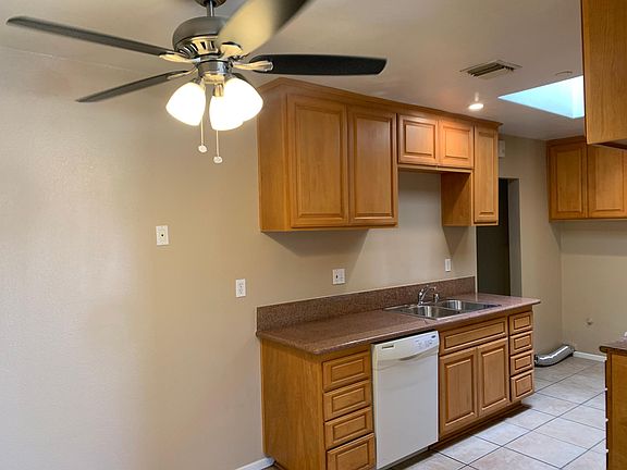 2nd image of 5263 N Barranca Ave