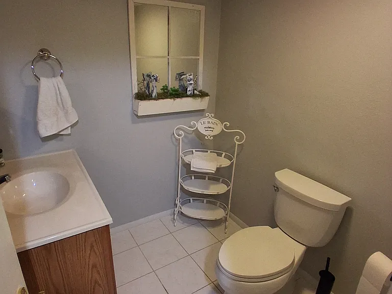 10946 W Polk Dr — Photo 14