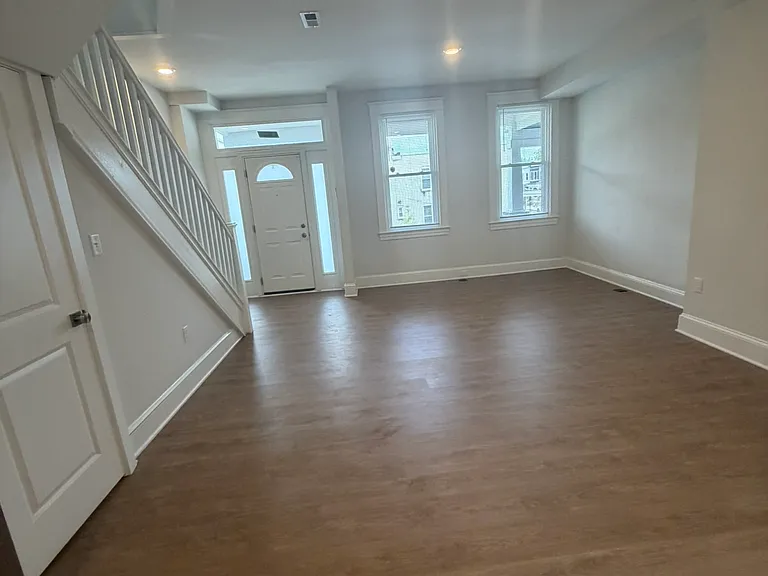 2905 Presbury St — Photo 5