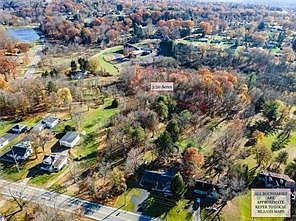 2nd image of 0 E Maitland Ln