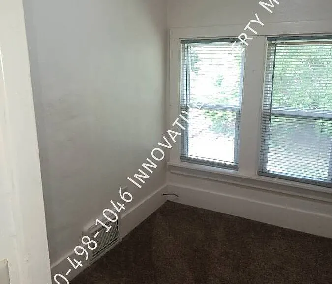 3012 S Grand Traverse St — Photo 17