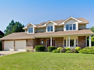 3290 Mini Dr, Wadsworth, IL 60083