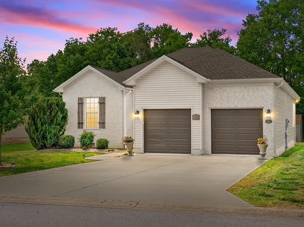 390 Irish Cir, Hopkinsville, KY 42240