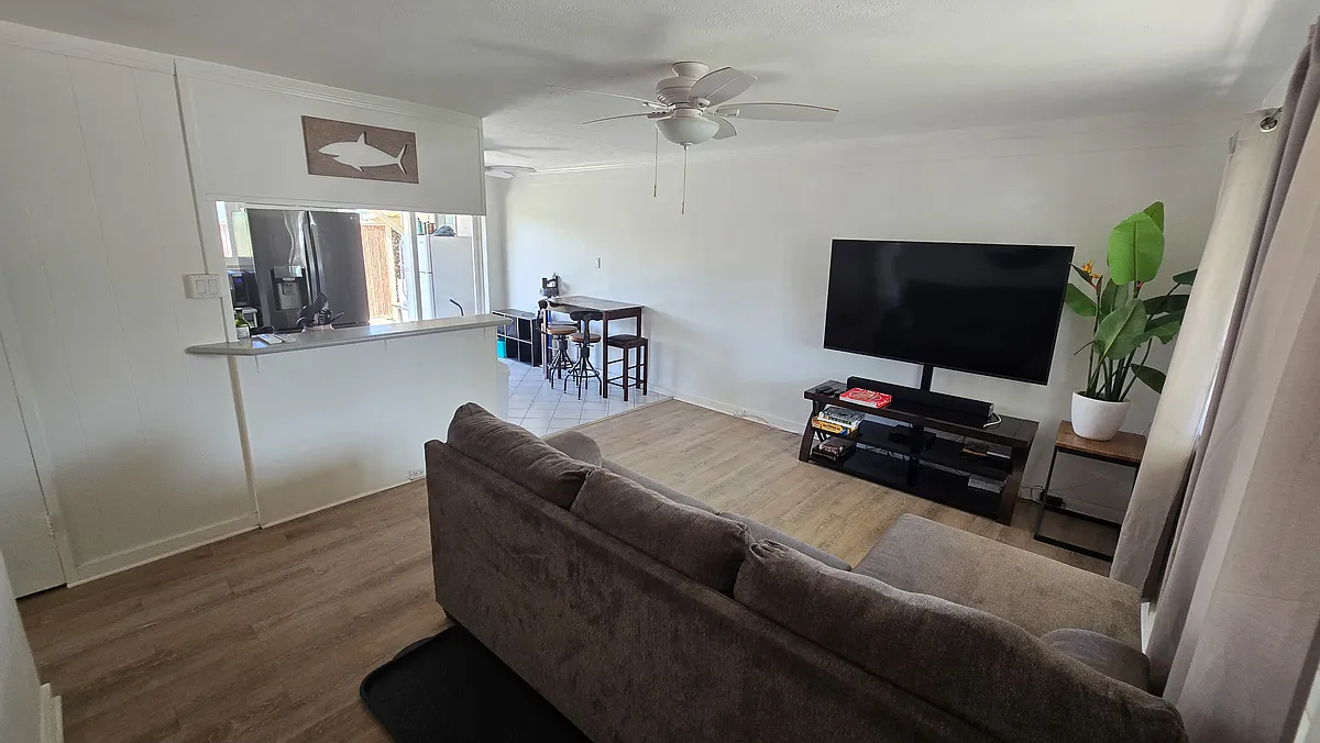 Building Photo - 339 Manini Pl
