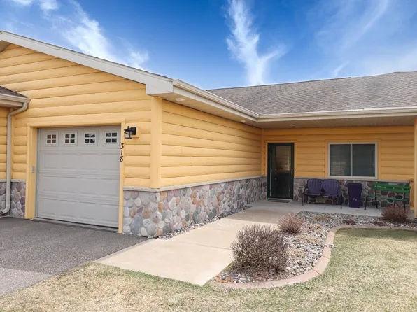 318 Christopher St, Eagle River, WI 54521