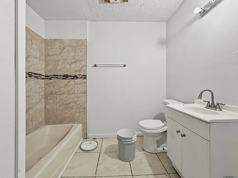 5156 Linden St — Photo 5