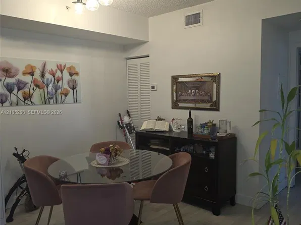 2280 E Preserve Way APT 202, Hollywood, FL 33025