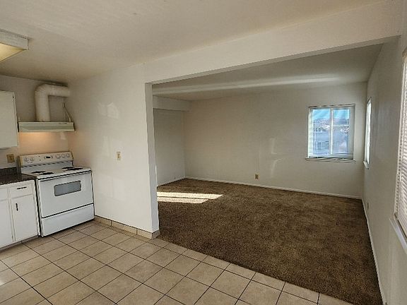 3rd image of 1007-1013 Grant St #1009