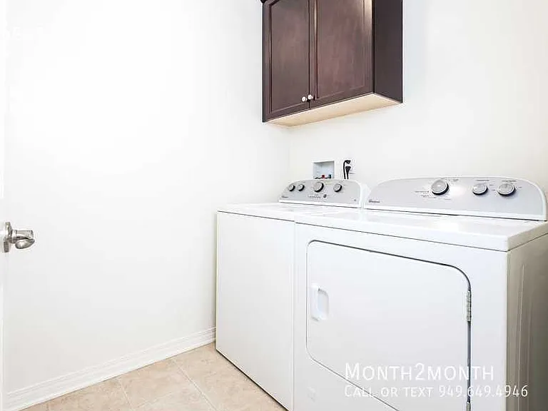 5910 Sendero Ave — Photo 17