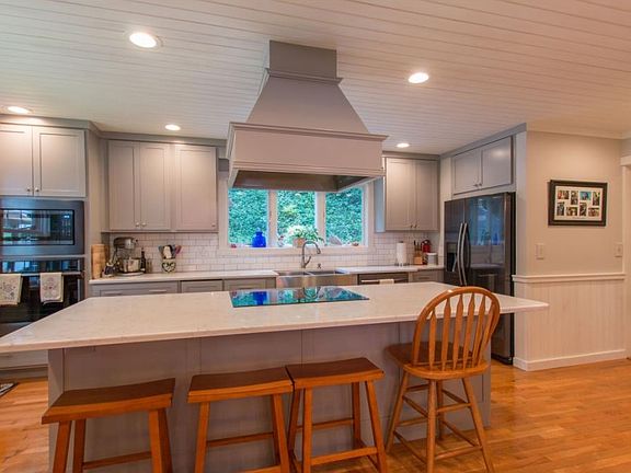 4th image of 22123 Driftwood Ln