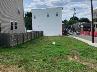 24 Place SE, Washington, DC 20020