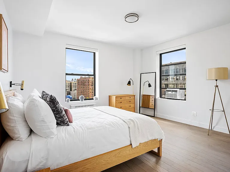 915 W End Ave #903 — Photo 6