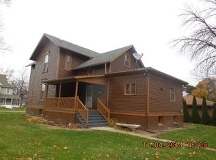 403 Maple St, Chenoa, IL 61726