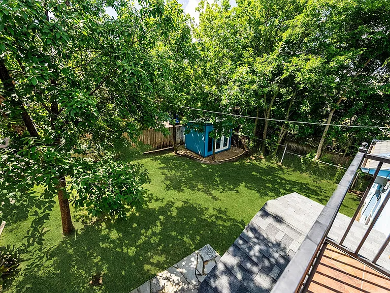 4505 Red River St #B — Photo 27