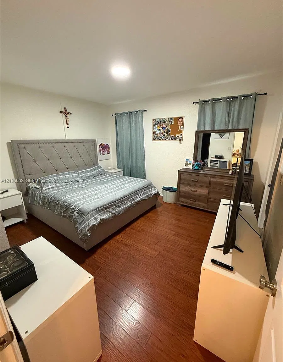 Villas De Tuscany Condo — Photo 4