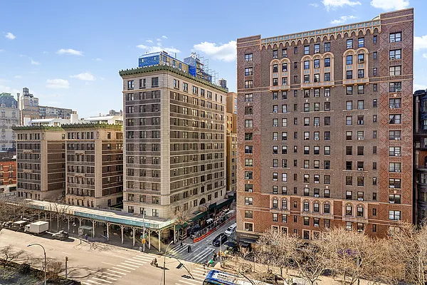 Sold by Compass | media 14