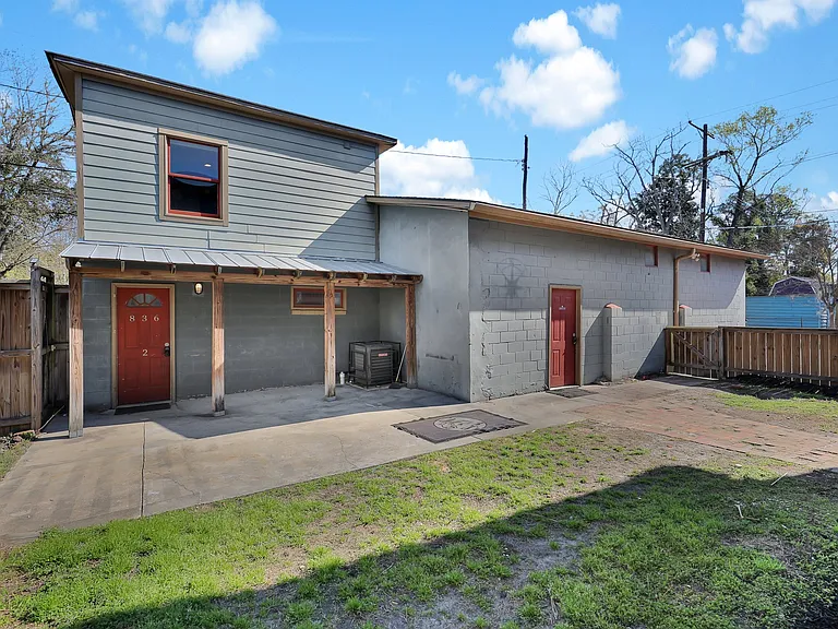 836 E Park Ave #B — Photo 10
